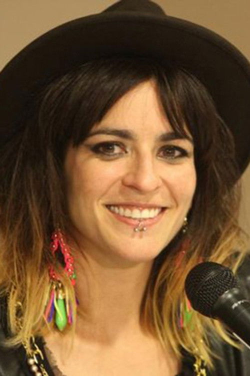 Bebe Rebolledo as Sezar