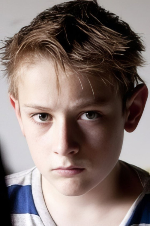 Ben Van den Heuvel as Boy in Skatepark