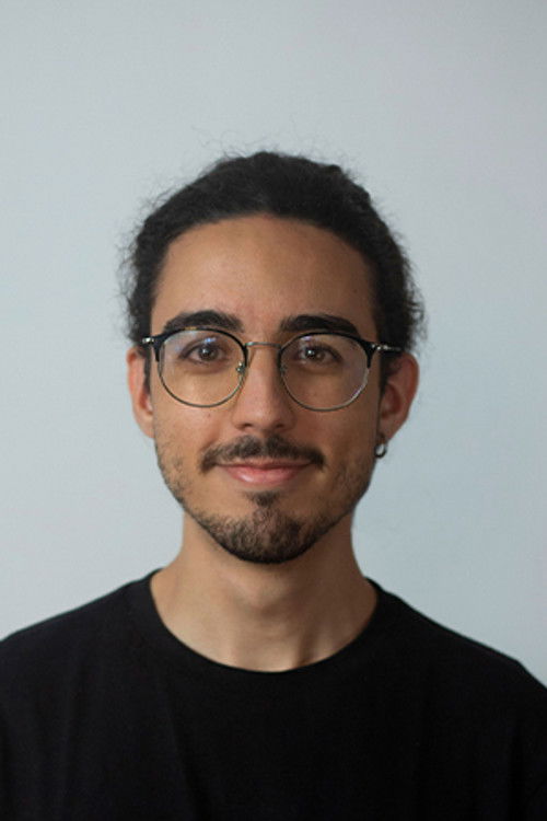 Javier Galán as Amigo