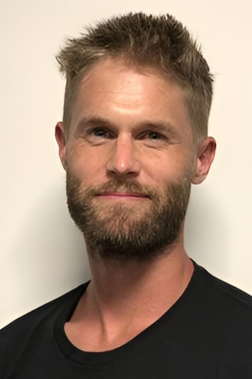 Chris Leroux as Self - Bachelor