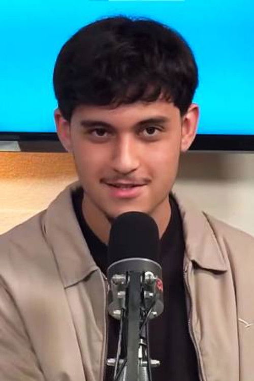 João Vitor Mota as Cameraman (Voice Over)