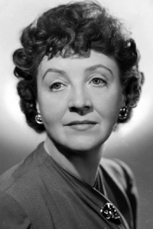 Patricia Collinge as Birdie Hubbard