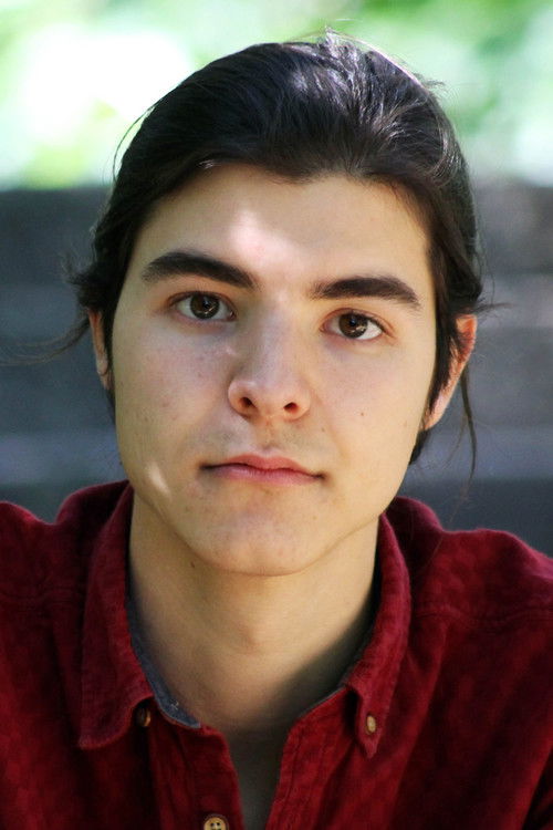 Àlex Vázquez Eguaras as Él