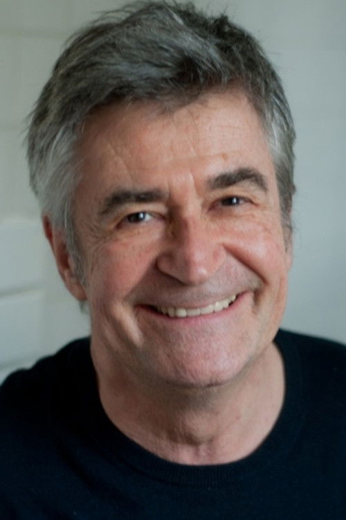 Alain Ganas as Pierre Carnac