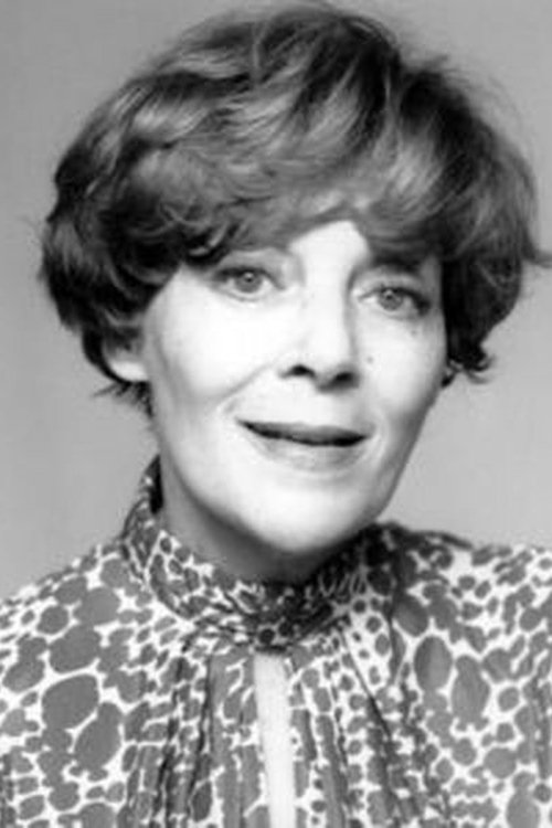 Yvonne Clech as Cécile Grunder