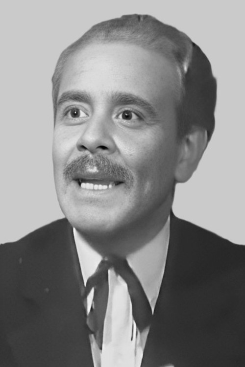 Enrique García Álvarez as 
