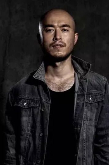 Ma Chenglong as He Wanjia