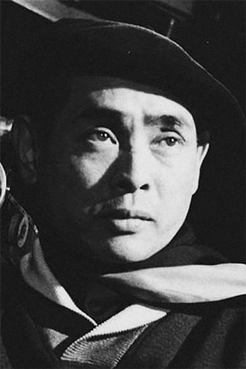 Keisuke Kinoshita as Self