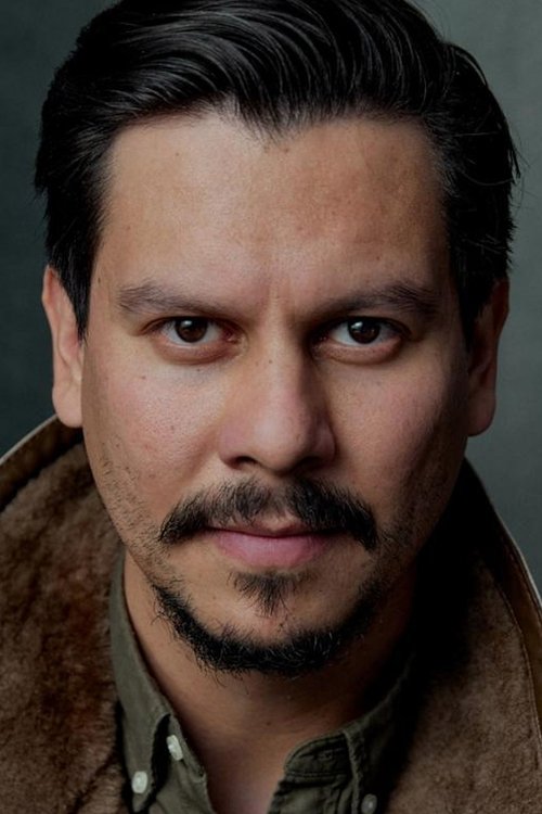 Jose Palma as Gianni Baker