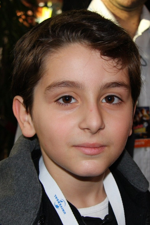Kaan Aydoğdu as Yassers Sohn