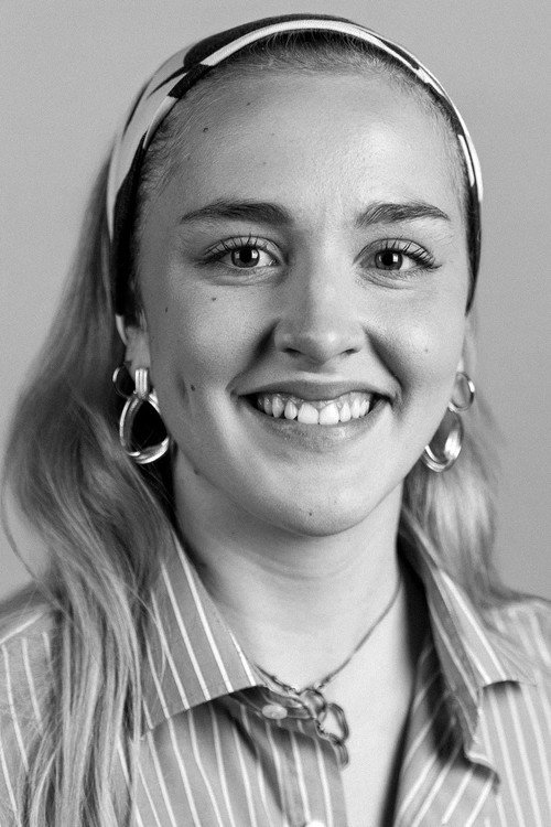 Helle Ryg Eia as Fia