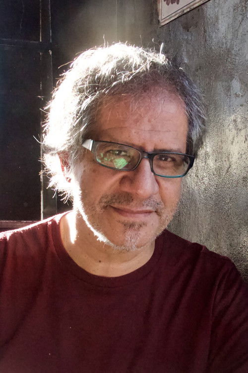 Raúl Manrupe as Self