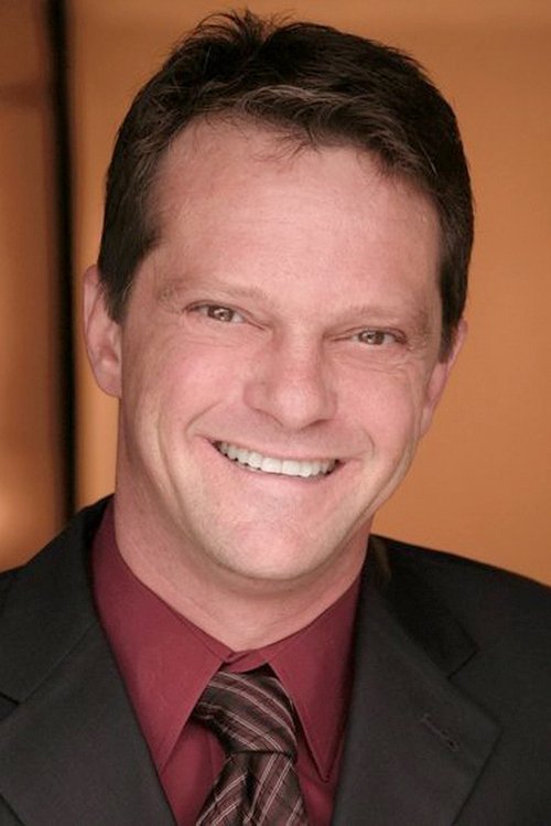 Todd Johnson as Rob Cohen