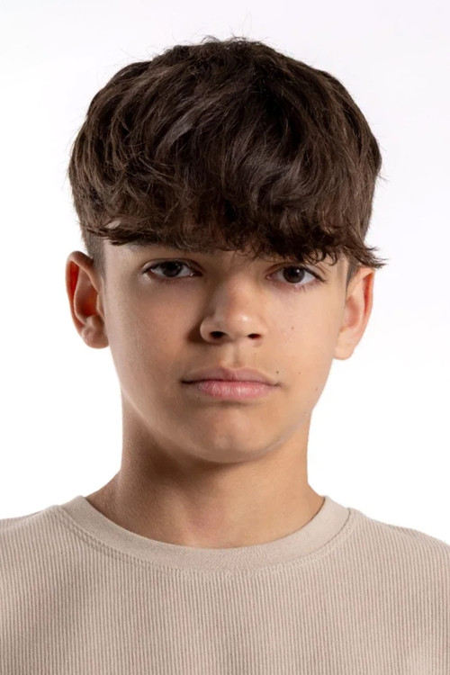 Adrià Nebot as Sergi