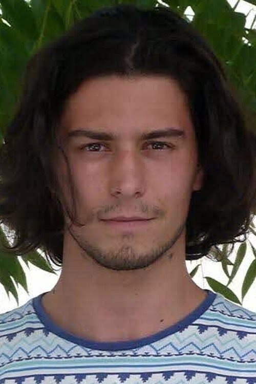 Marius Jacquot as Rock band bassist