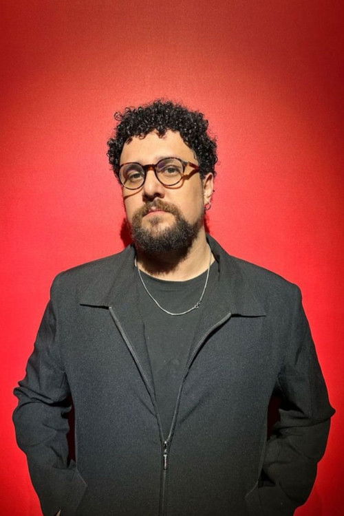 Otávio Fontes as Esposo