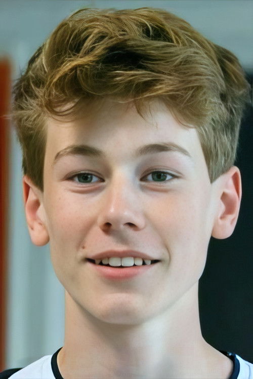 Conrad Bengtsson as Victor