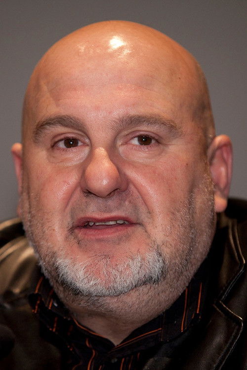 Antón Reixa as Andrés