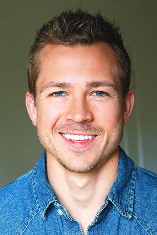 Matt McAbee as Avery Reeves