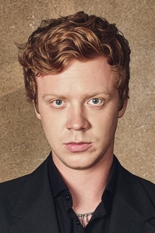 Jules Waringo as Schäfer's Sprinter #2