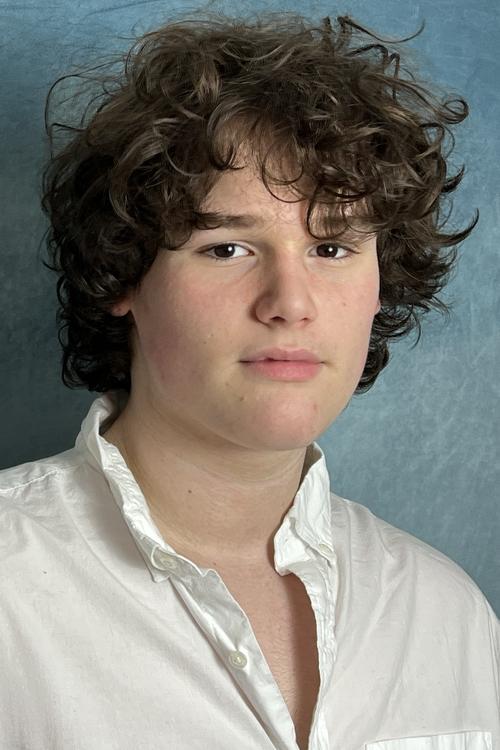 Isaac Krasner as Shawn Graumann