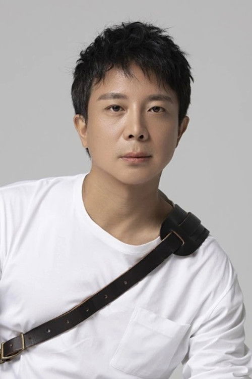Zhao Zhi Gang as Zhang Ke Ke