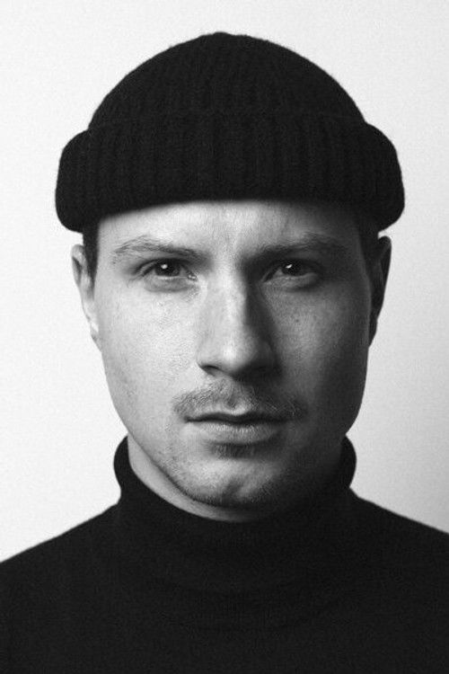 Floris Bosveld as Brian