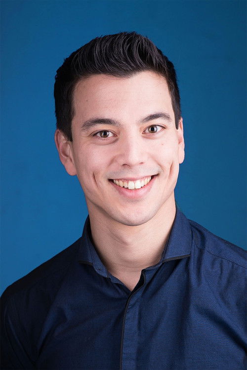 Andries Tunru as Self - Champion