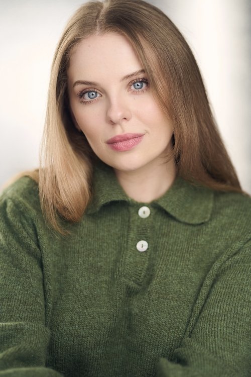 Bianca Castronovo as Student