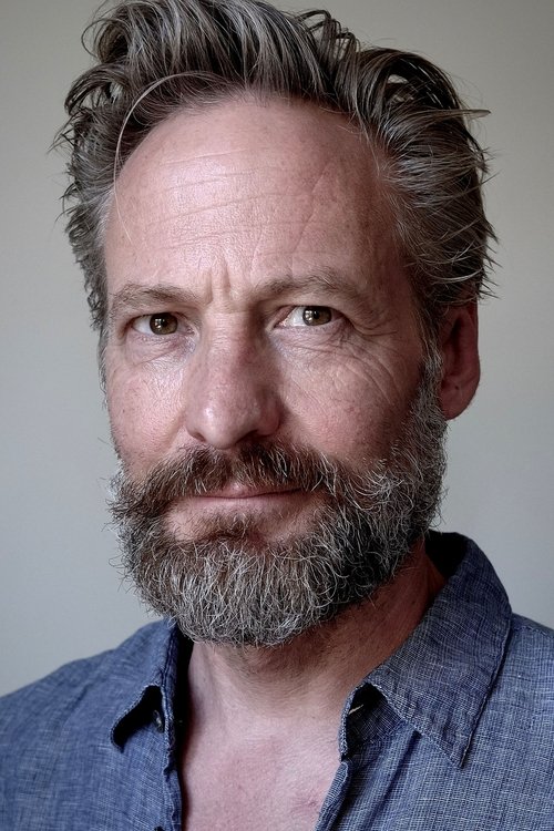 Martijn Nieuwerf as Maarten