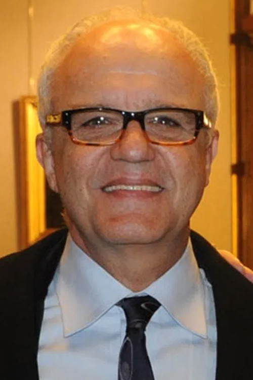 Juan Leyrado as Manuel Brunetta