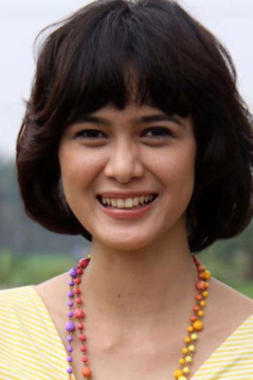 Renata Kusmanto as Lydia