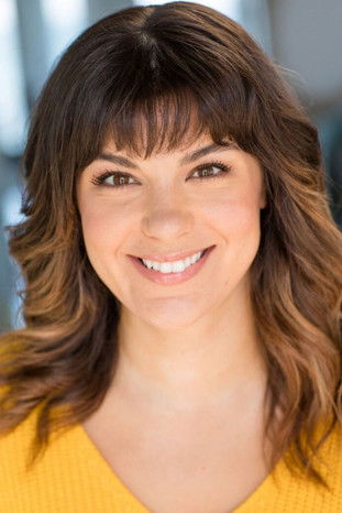 Leyla Lawrence as Lacey