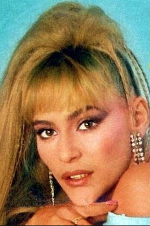 Gloria Piedimonte as 