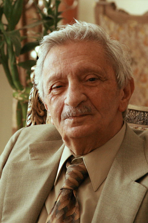 Bijan Taraghi as Self