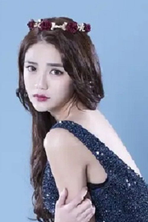 Chi Yu Xin as Xiang Huan