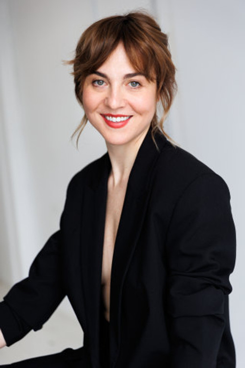 Alba Loureiro as Ángela