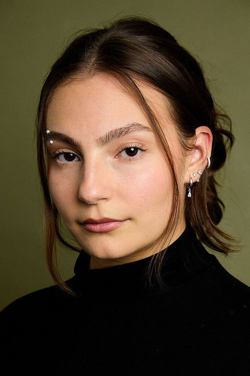 Avery Potemri as Destiny