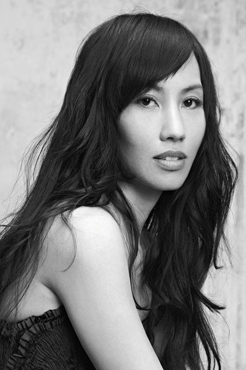 Trần Nữ Yên Khê as Mui