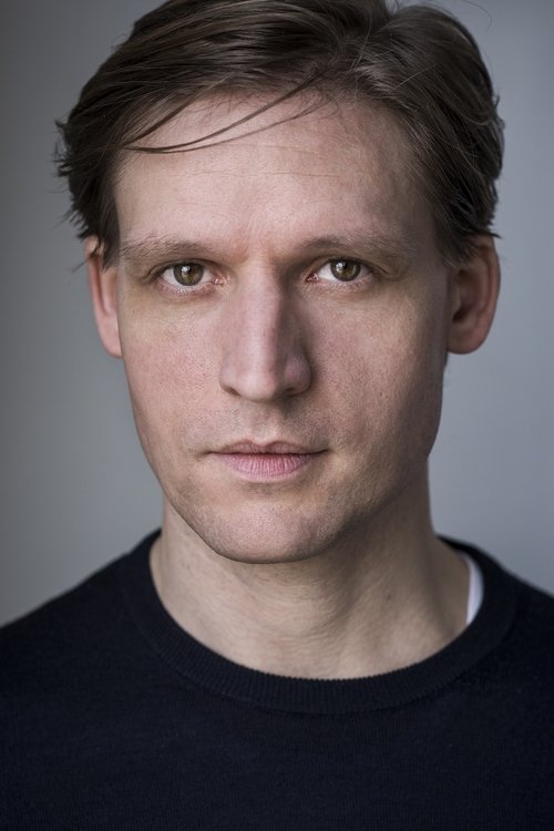 Manuel Klein as Patient