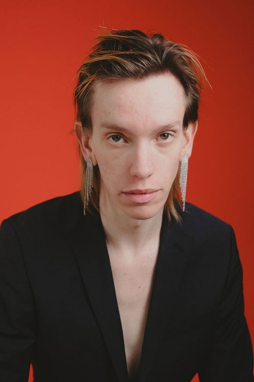 Patrice Griessmeier as Fenix