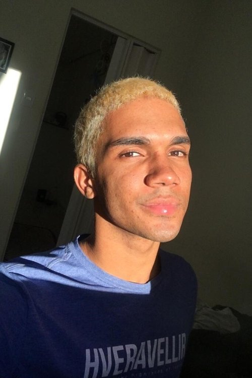 Pabllo Thomaz as Beto