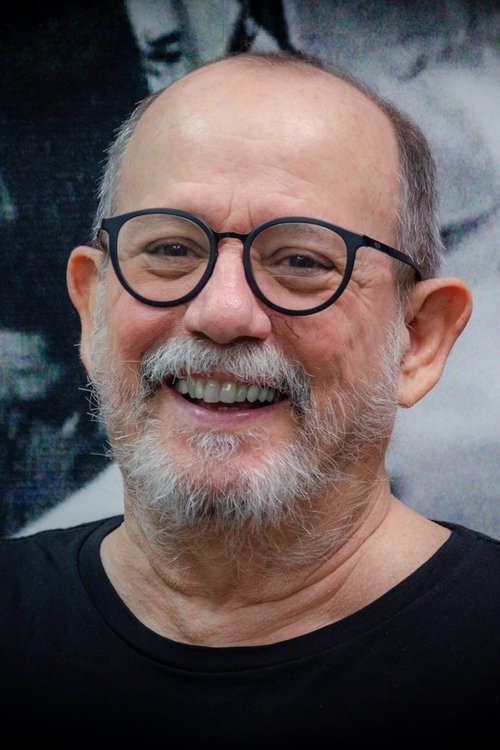 Silvio Rodríguez as 