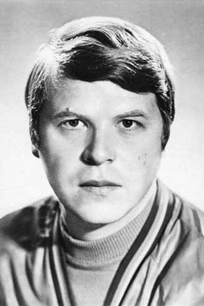 Mikhail Kokshenov as Fedor Nikishin