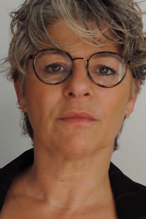 Stivell Perot as L'épicière