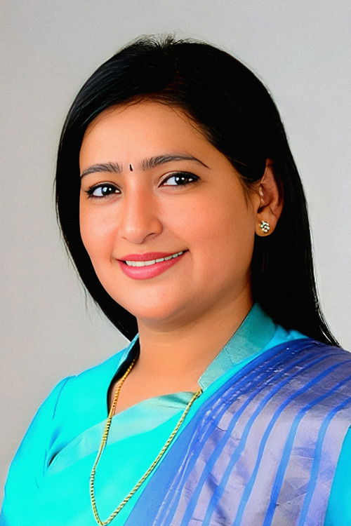 Hetal  Parmar as Sarlaben Sanghavi