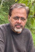 Dadhi Pandey as Avdesh Kumar