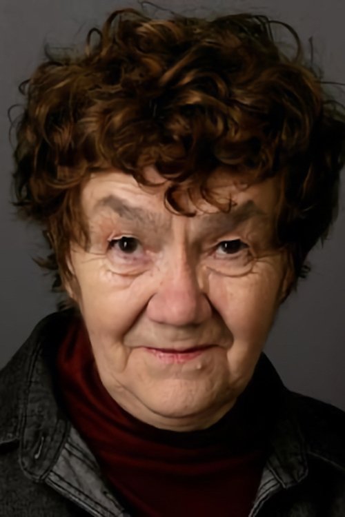 Evgeniya Agenorova as old lady