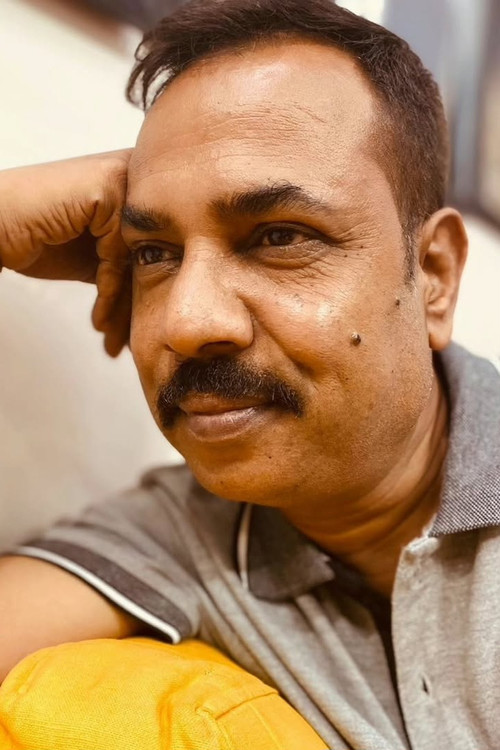 Ghanshyam Garg as Sub Inspector Baidyanath Mishra