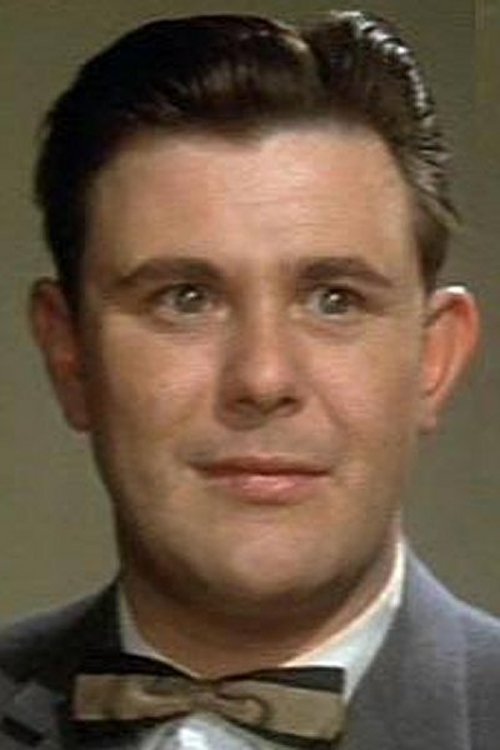 Hugo Herrestrup as Conradsen